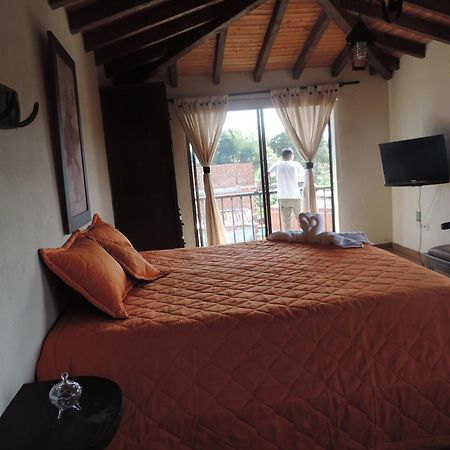 Oak Tree House ξενώνας Guatapé Εξωτερικό φωτογραφία