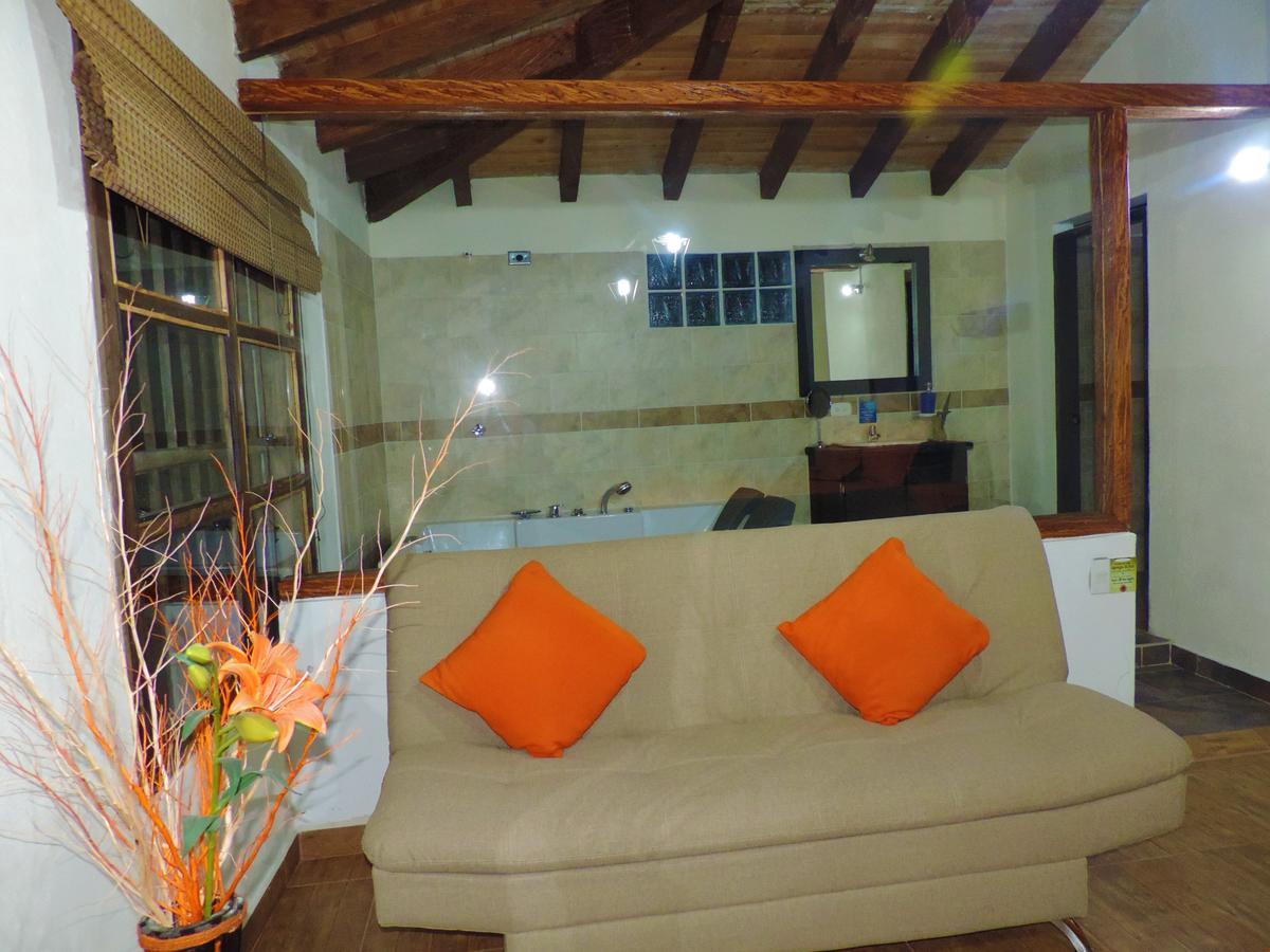 Oak Tree House ξενώνας Guatapé Εξωτερικό φωτογραφία